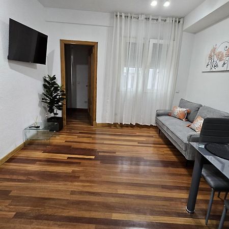 Apartamentos Sleep In Мадрид Екстер'єр фото